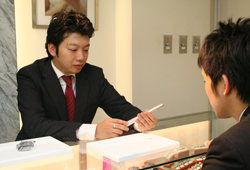 デザイン・修理内容などの打ち合わせ